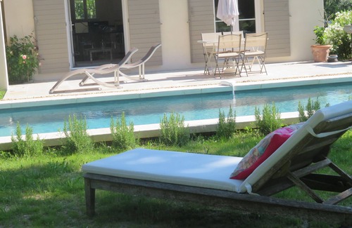 Menerbes Cottage | Invitation to idleness (2)