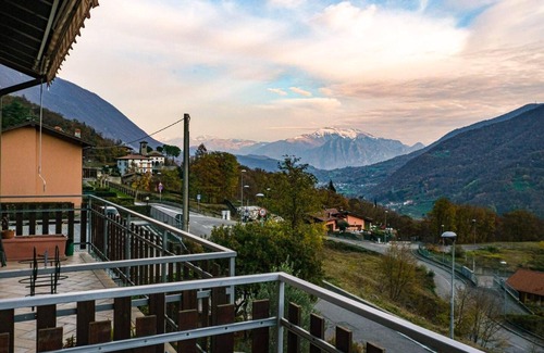Ranzanico Apartment | Inviting 1-bed Apartment With Box and Seeviews