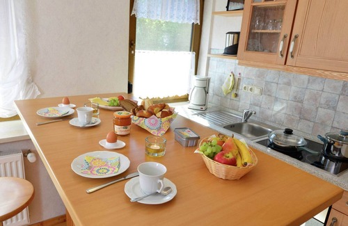 Eimelrod Apartment | Inviting Apartment in Eimelrod with Garden