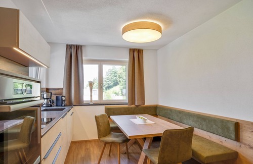 Helfenstein Apartment | Inviting Apartment in Hart im Zillertal with Sauna