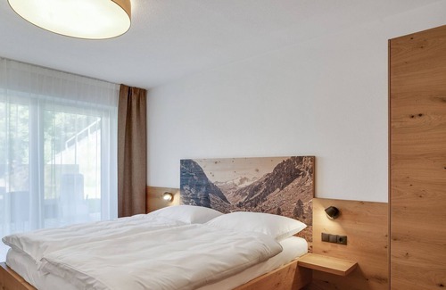 Helfenstein Apartment | Inviting Apartment in Hart im Zillertal with Sauna