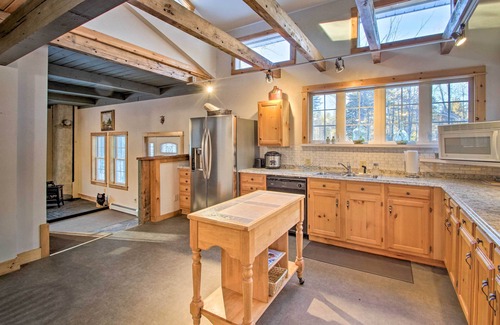 Harrison House | Inviting Countryside Home: 4 Mi to Long Lake!