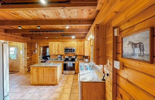 Lisbon Cabin | Inviting dog-friendly cabin on 23 acres - sauna, skiing, firepit, & washer/dryer