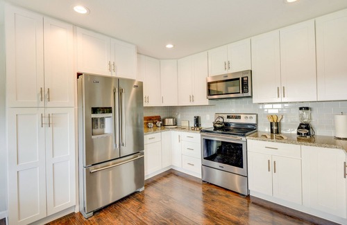 Granbury House | Inviting Granbury Home w/Fire Pit: 3 Mi to Lake!