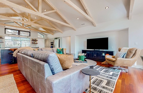 Westwood House | Inviting home with enclosed yard, full kitchen, patio, & W/D