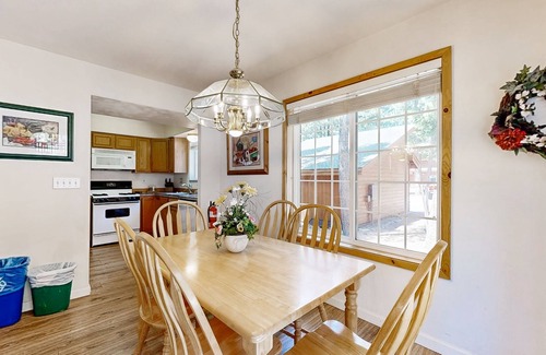 Truckee House | Inviting home with hot tub, indoor pool & sauna access & deck