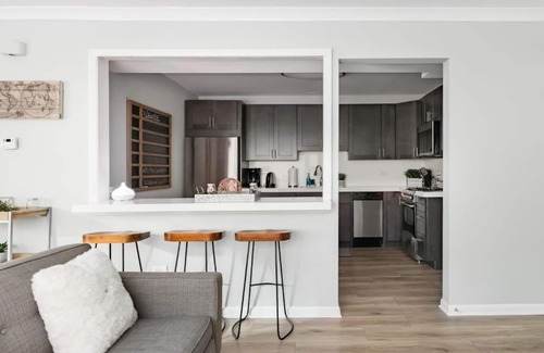 Uptown House | Inviting Stylish Home with Covered Patio