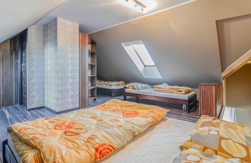 Krynica Morska Apartment | Inviting vacation apartment in Krynica Morska.