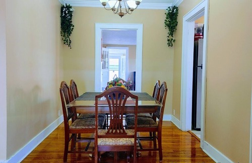 Horse Cave House | Inxon Mammoth Cave Bungalow Sleeps 16