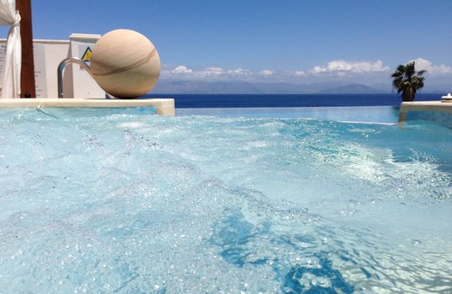 Notos Villa | Ionian Pearl villa in Corfu. Private pool - Jacuzzi - Sauna - Cinema, 4 bedrooms