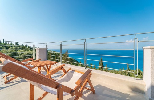 Lefkada Villa | Ionion Theasis Villa, endless sea view, private pool & Jacuzzi