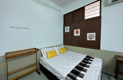 Simee House | Ipoh Canning Garden Simple House 4R3B 12pax SY19