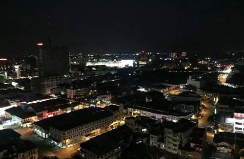 Kampung Kuchai Apartment | Ipoh town-fufu creamy inshome@majestic(6pax)