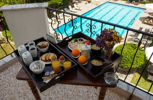 Platamonas Condo | Irida's Sunny Getaway - Love Summer Escape