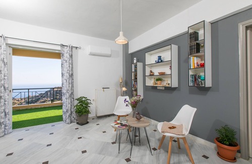 Sellia Apartment | Irini's Sea View house in Sellia