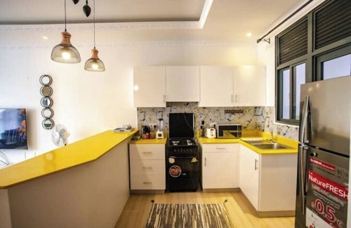Entebbe House | Iris 3 Lakeside Condon