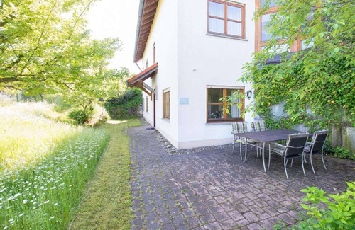 Walsdorf House | Iris Comfortable holiday residence