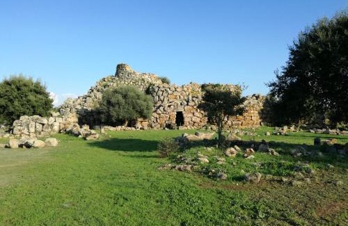 Orroli Bed & Breakfast | Is Antas