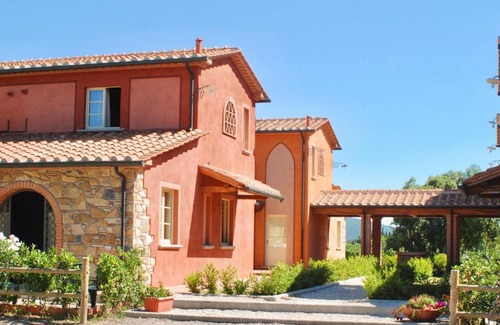 Monteverdi Marittimo Apartment | ISA-Residence with swimming-pool in Monteverdi Marittimo
