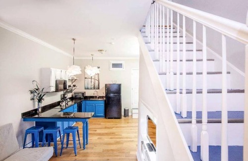 Sunset Road Apartment | ISABEL NAVEIRAS-VILAR