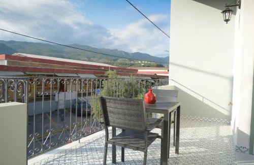 Kalamata Apartment | Isavella's apartments under the castle