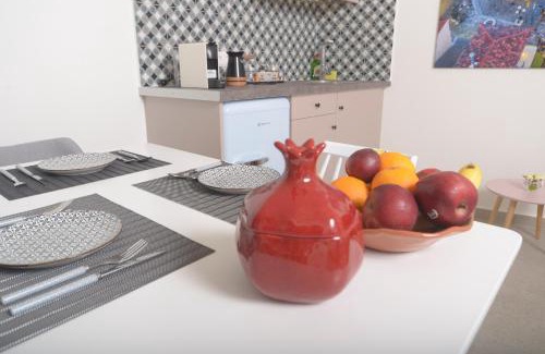 Kalamata Apartment | Isavella's apartments under the castle