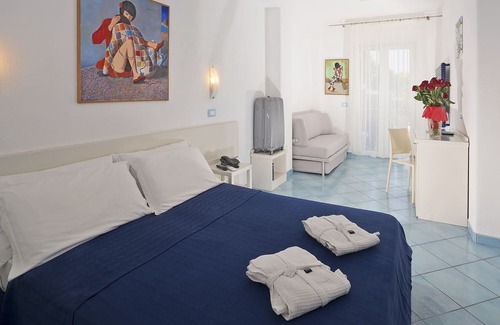 Forio Bed & Breakfast | Ischia Hotel Imperamare, breathtaking view in the Bay of Citara, 2 rooms