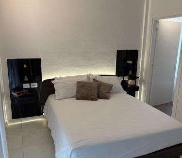 Cremnago House | Isidoro affittacamere