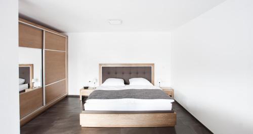 Montabaur Apartment | Isiliving