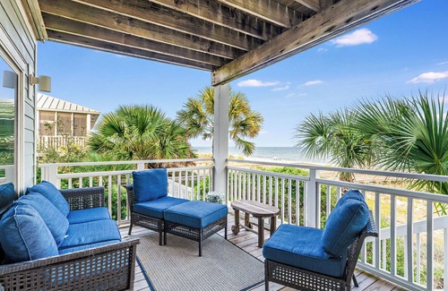 Sea Palm Village House | Island Escape ~ Beach front, Private Pool, Pet-Friendly, Fully Renovated!