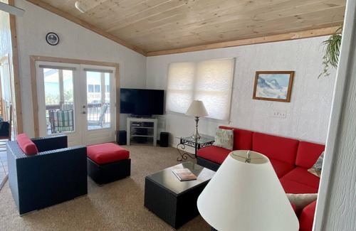 Sunset Beach House | Island Home is a 'Sheer Delight' at a Bargain Rate