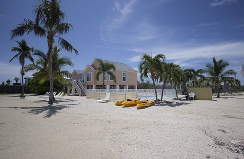 Big Pine Key House | Island Sunrise Resort- 3 acre estate with open water sunrises.