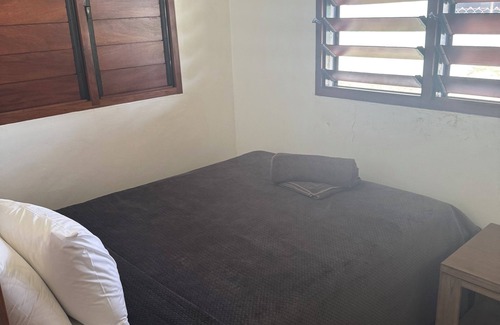 Port Vila House | Island Unit in Pango - Bunkhouse