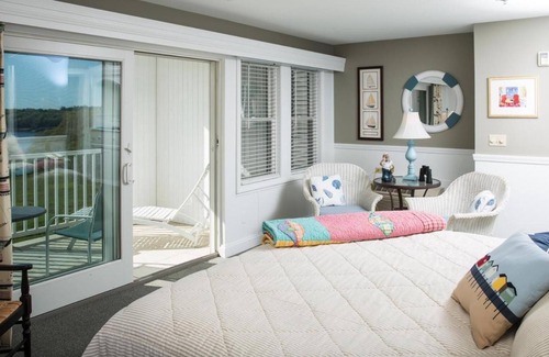 Glen Cove Hotel | Island View Inn