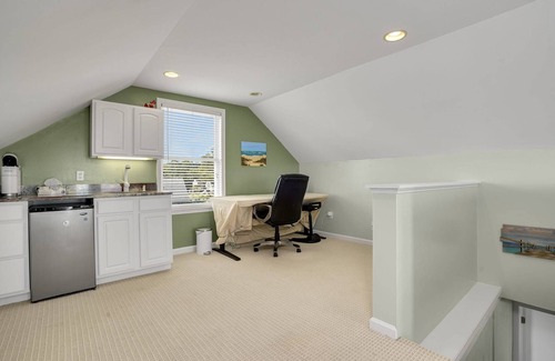 Captain's Cove House | Island View - Waterfront; Boat dock!