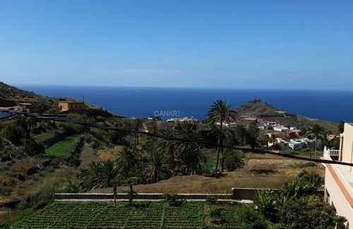 Alojera Apartment | Island views from Isabel's cozy apartment