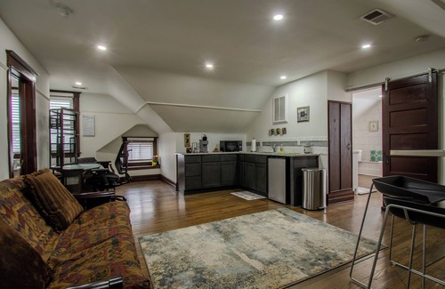 Detroit House | Islandview Family Get Away