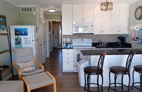 Isle of Palms Condo | Isle of Palms, SC Oceanfront Sea Cabin 226 - Best Place to Discover Charleston!