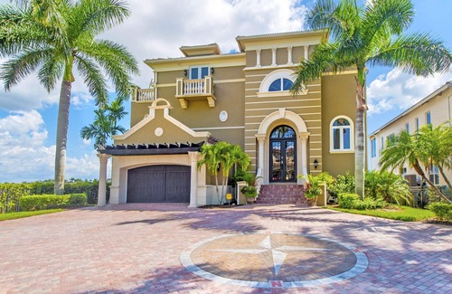 Isles of Capri House | Isles Of Capri & Marco Island area! Live Like Royalty In The 10,000 Islands -