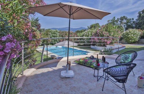 Isolella House | Isolella house with sea view; swimming pool; 14 people, Stagnola beach at 200m