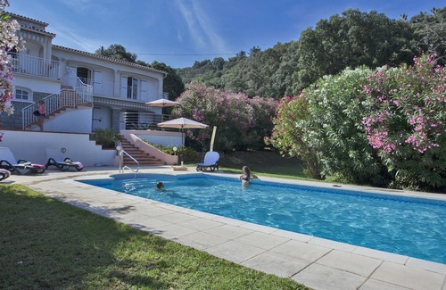 Isolella House | Isolella house with sea view; swimming pool; 14 people, Stagnola beach at 200m