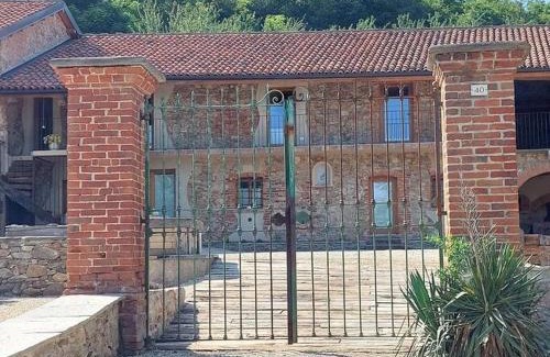 Costigliole Saluzzo Apartment | Istanti - Menta