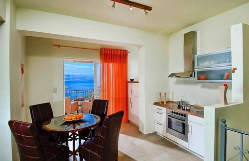 Istron Villa | Istron Collection Villa with parking space