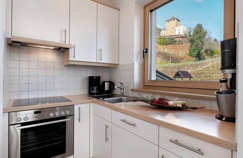 St. Pauls Apartment | Apartment 'Egarter Sauvignon' with Mountain View, Shared Pool and Wi-Fi