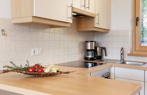 St. Pauls Apartment | Apartment 'Egarter Gewürztraminer' with Mountain View, Shared Pool and Wi-Fi