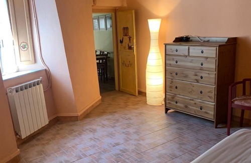Castelnuovo di Val di Cecina House | Pleasant detached house in very convenient location in medieval village