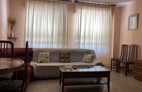 Argamasilla de Alba Condo | It is a floor of 80 m2. surface, on a second floor. Without elevator.