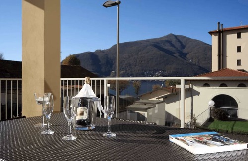 Maccagno Apartment | Apartment in Maccagno with pool