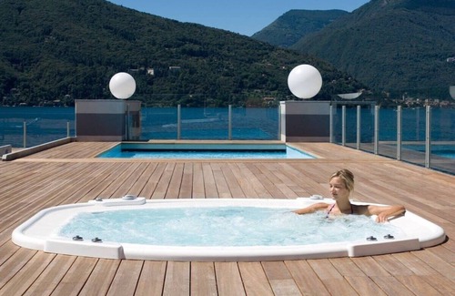Maccagno Apartment | Apartment in Maccagno with pool