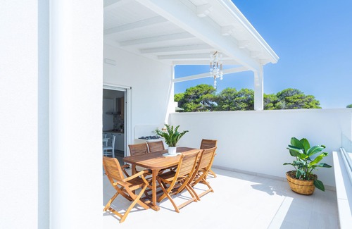 Marina di Mancaversa Apartment | Gallipoli Meraviglioso Appartamento con Jacuzzi, con due Camere e due Bagni